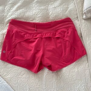 Lululemon Speed Up Low Rise Lined shorts 3.5